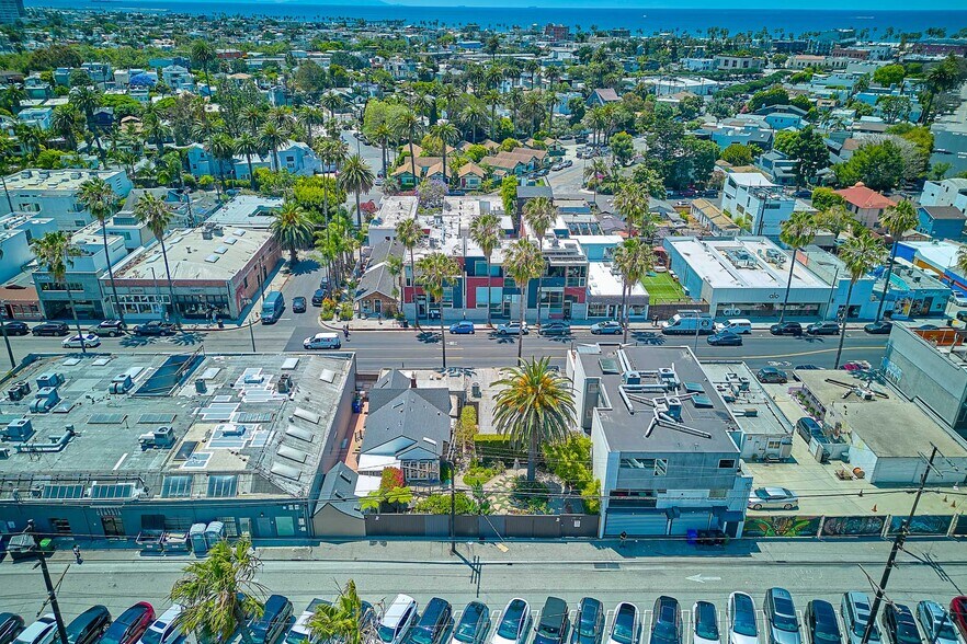 More Photos Of 1321-1325 Abbot Kinney Blvd, Venice Freestanding For Sale