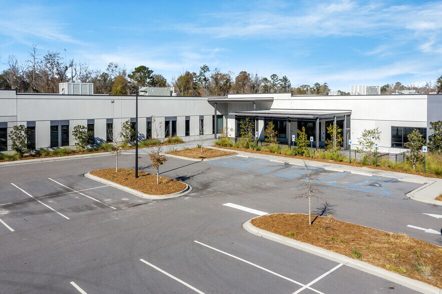 More Photos Of 3450 Ingleside Blvd, North Charleston Office For Lease