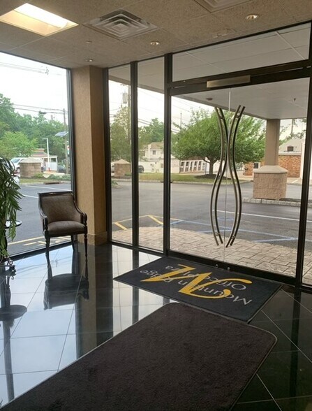 More Photos Of 365 Rifle Camp Rd, Woodland Park Coworking Space