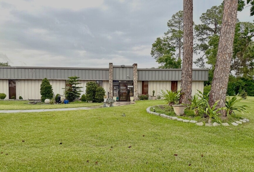 More Photos Of 5105 Bowden Rd, Jacksonville Loft Creative Space For Lease