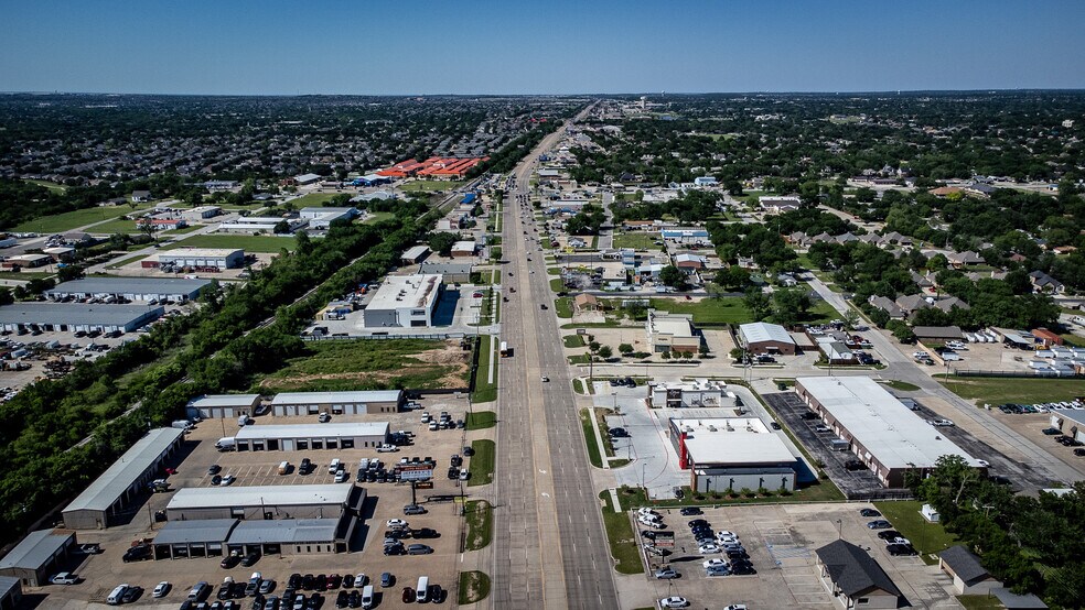 More Photos Of 5936 Denton Hwy, Watauga Restaurant For Lease