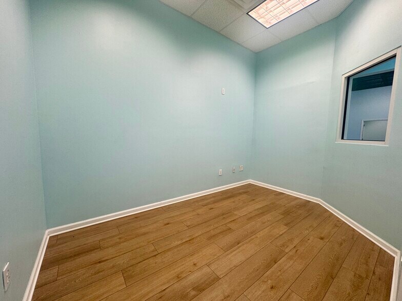 More Photos Of 5543 A1A S, Saint Augustine Office For Lease