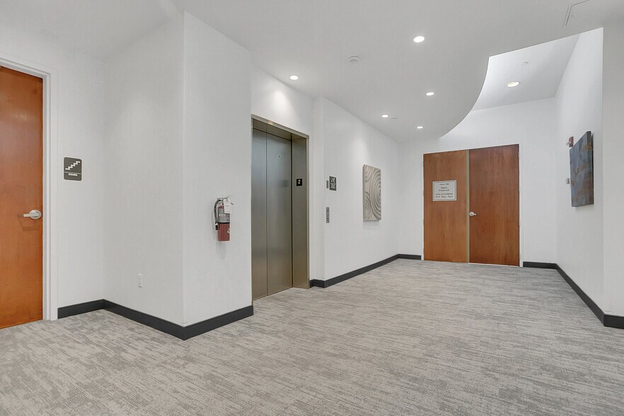 More Photos Of 2450 Maitland Center Pky, Maitland Office For Lease