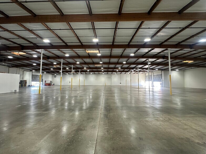 More Photos Of 15120-15200 Marquardt Ave, Santa Fe Springs Manufacturing For Lease