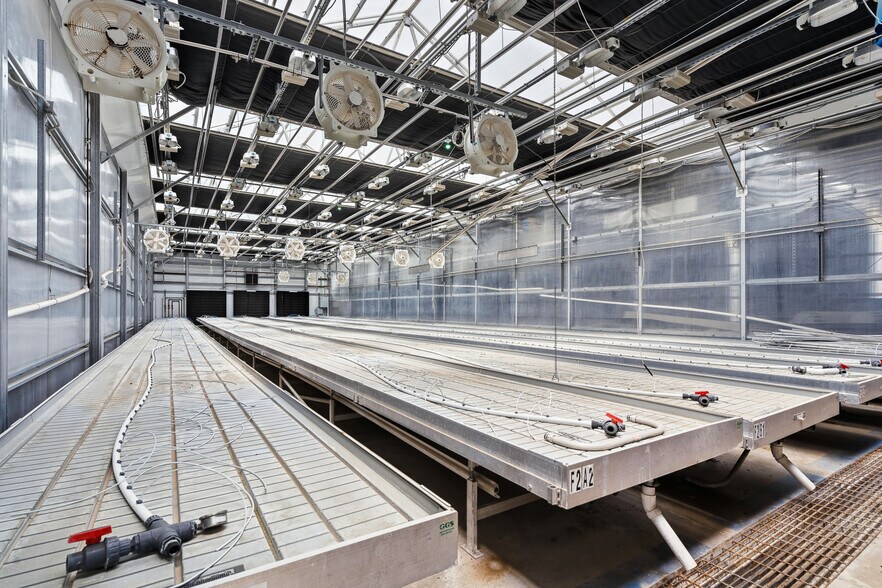 More Photos Of 22900 W Skelly Rd, Haskell Light Manufacturing For Sale
