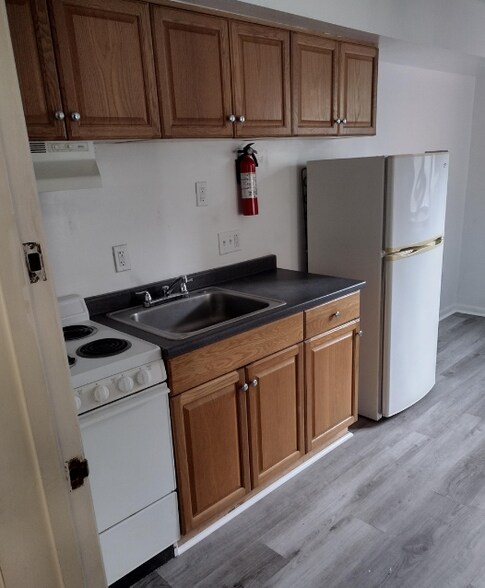 More Photos Of 210 5th Ave, Elizabeth Apartments For Sale