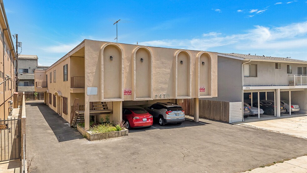Primary Photo Of 2470 Purdue Ave, Los Angeles Apartments For Sale