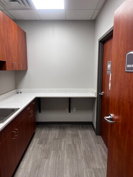 More Photos Of 700 Paul Huff Pky, Cleveland Storefront For Lease