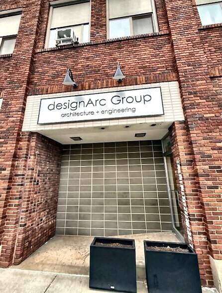 More Photos Of 312 N Lawler St, Mitchell Apartments For Sale