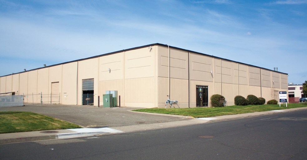More Photos Of 5800 Alder Ave, Sacramento Warehouse For Lease