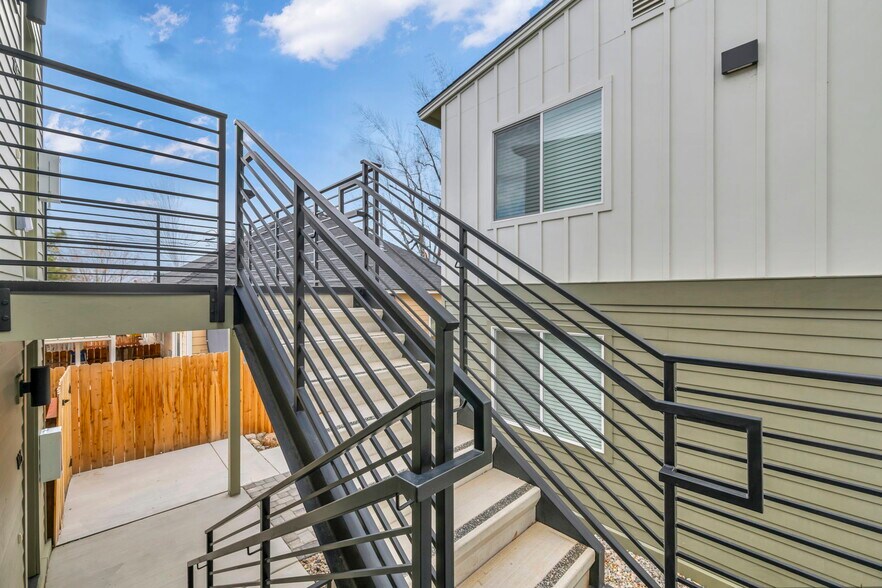 More Photos Of 542 7th St, Sparks Apartments For Sale