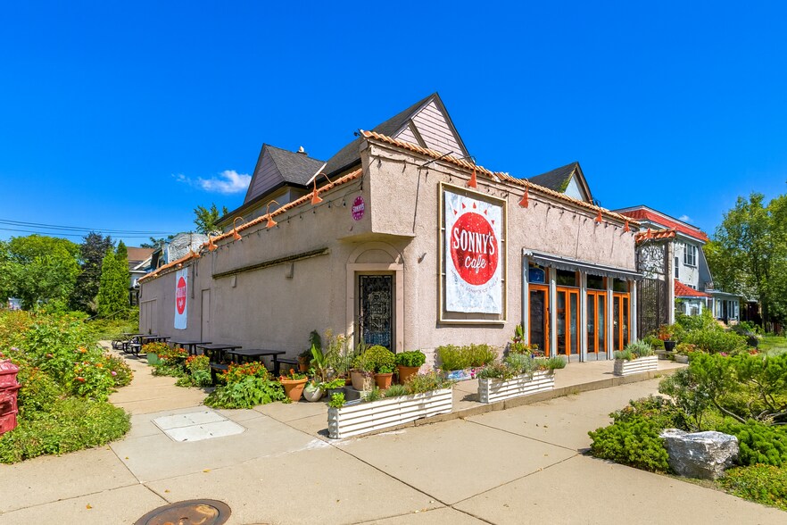 Primary Photo Of 3401-3405 S Lyndale Ave, Minneapolis Storefront Retail Residential For Sale