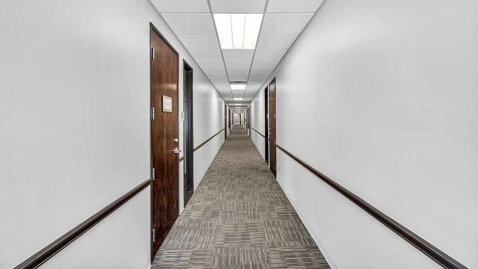 More Photos Of 1214 W 6th St, Austin Office For Lease