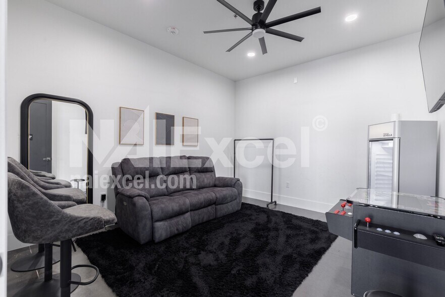 More Photos Of 84 W 1470 S S, St George Office For Sale