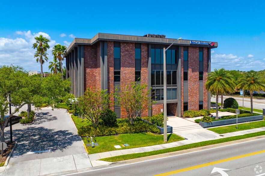 Primary Photo Of 601 21st St, Vero Beach Loft Creative Space For Lease