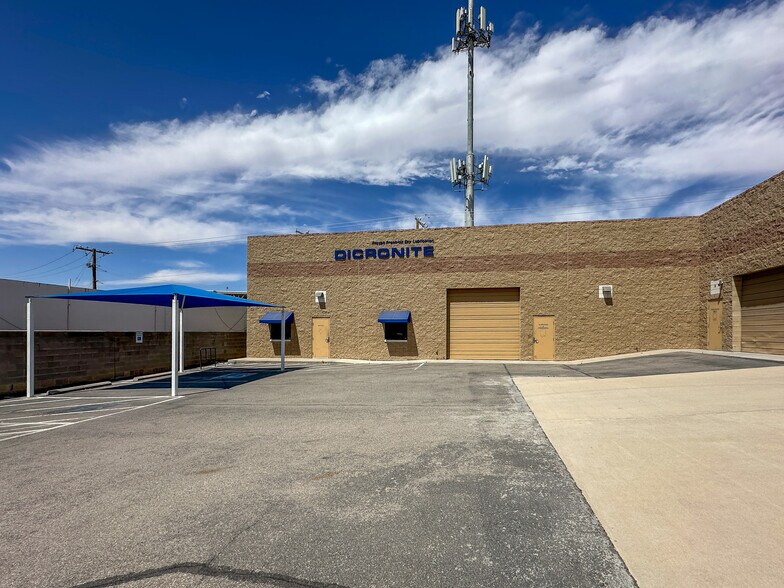 More Photos Of 801 Pendale Rd, El Paso Distribution For Sale