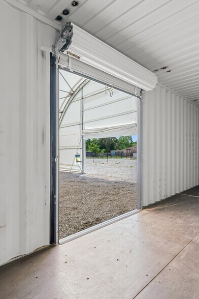 More Photos Of 303 Obrien Rd, Jane Unknown For Lease