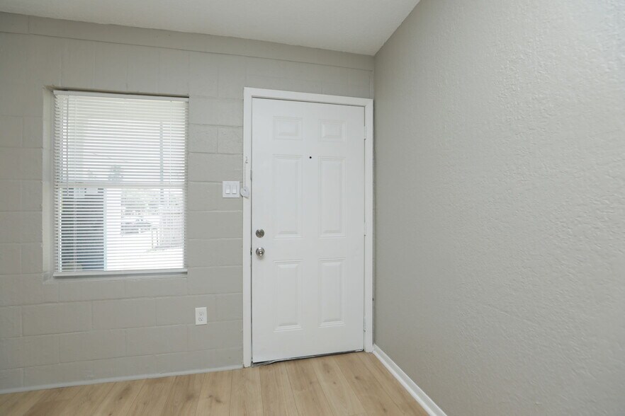 More Photos Of 4217 Sealy St, Galveston Apartments For Sale