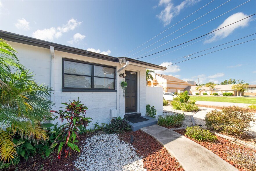 More Photos Of 3394 74th Ave N, Saint Petersburg Apartments For Sale