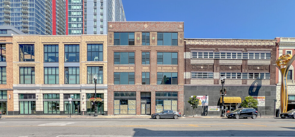 Primary Photo Of 2215 S Michigan Ave, Chicago Office Residential For Sale