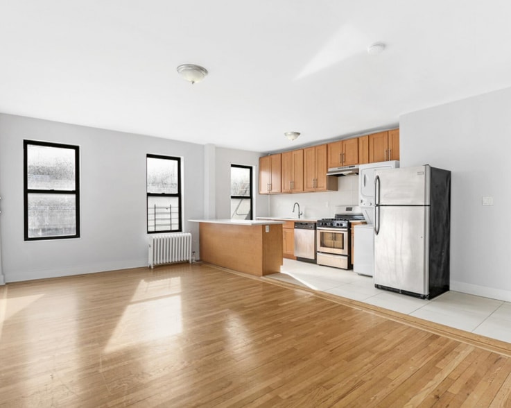 More Photos Of 4321-4327 Broadway, New York Apartments For Sale