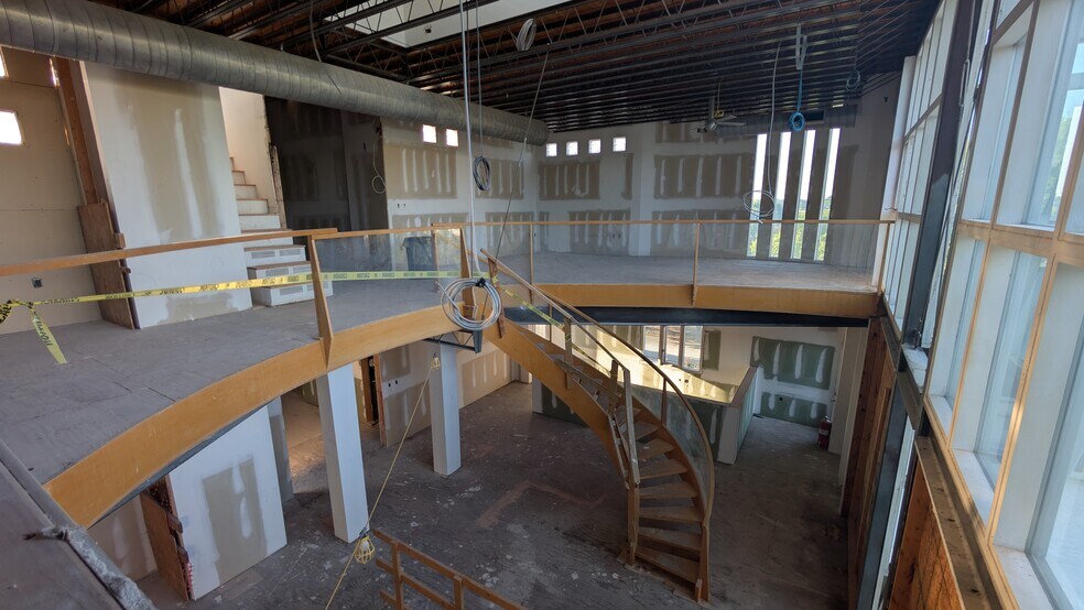 More Photos Of 442 Cain St, Atlanta Office Residential For Sale