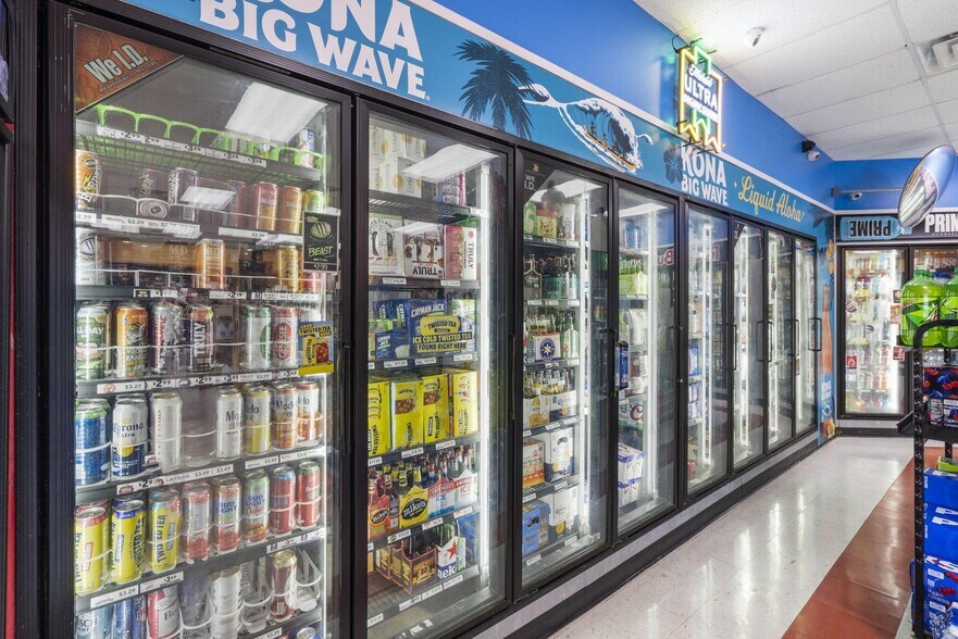 More Photos Of 103 Brookside, Saddlebrooke General Retail For Sale