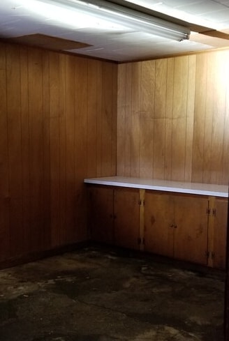 More Photos Of 734 N Greenwood Ave, Ware Shoals General Retail For Sale