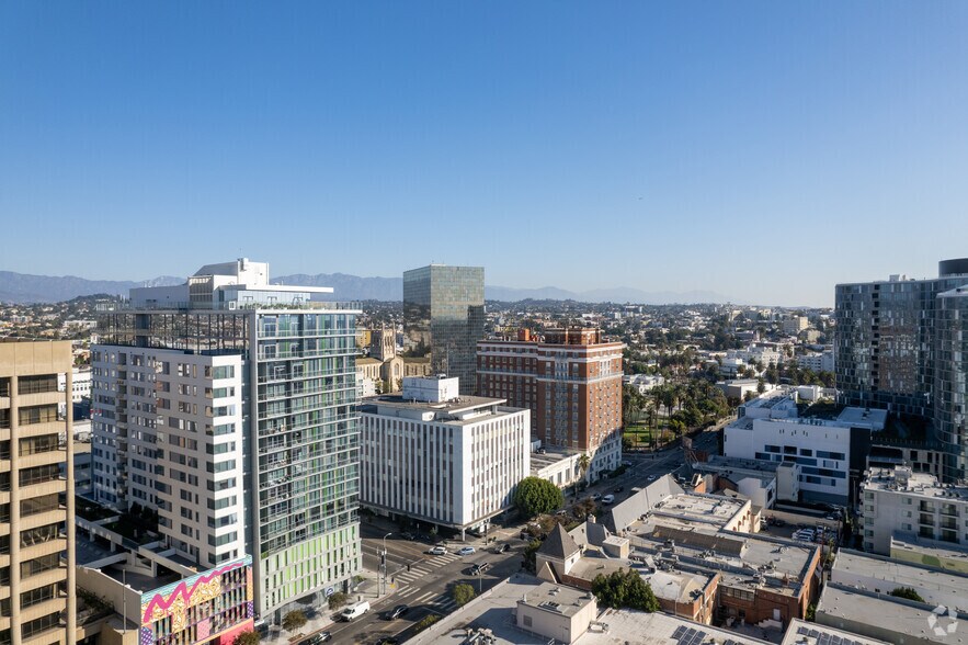 More Photos Of 2975 Wilshire Blvd, Los Angeles Office For Lease