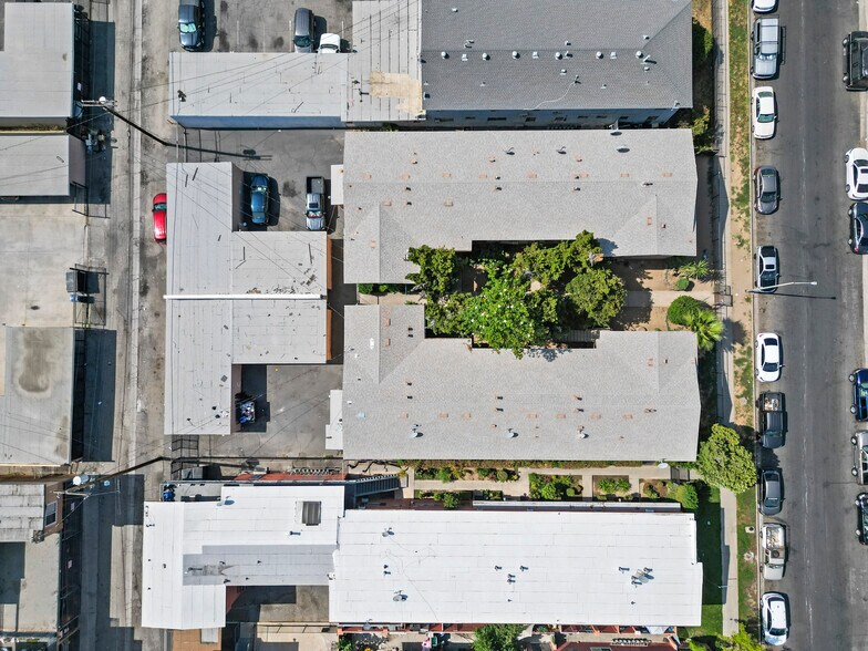 More Photos Of , Canoga Park Multifamily For Sale