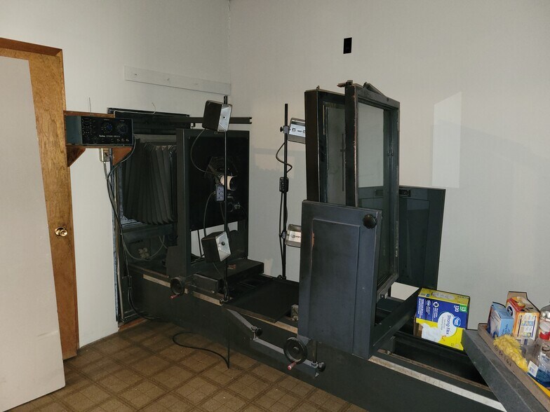 More Photos Of 248 W 2nd St, Chadron Warehouse For Sale