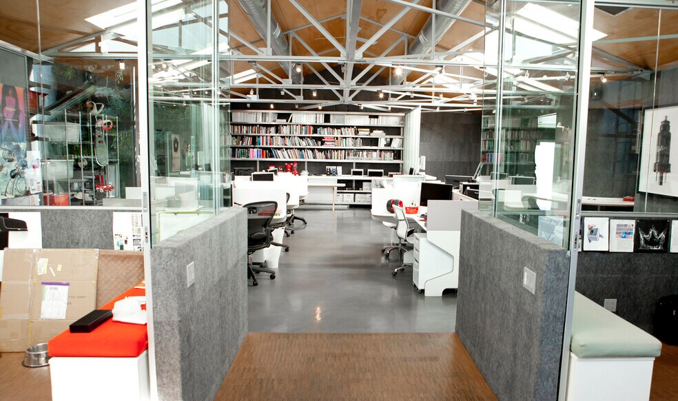 More Photos Of 3459 Motor Ave, Los Angeles Loft Creative Space For Lease