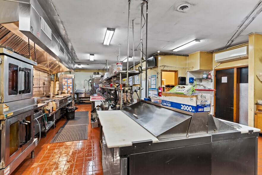 More Photos Of 487 E King St, Shippensburg Restaurant For Sale