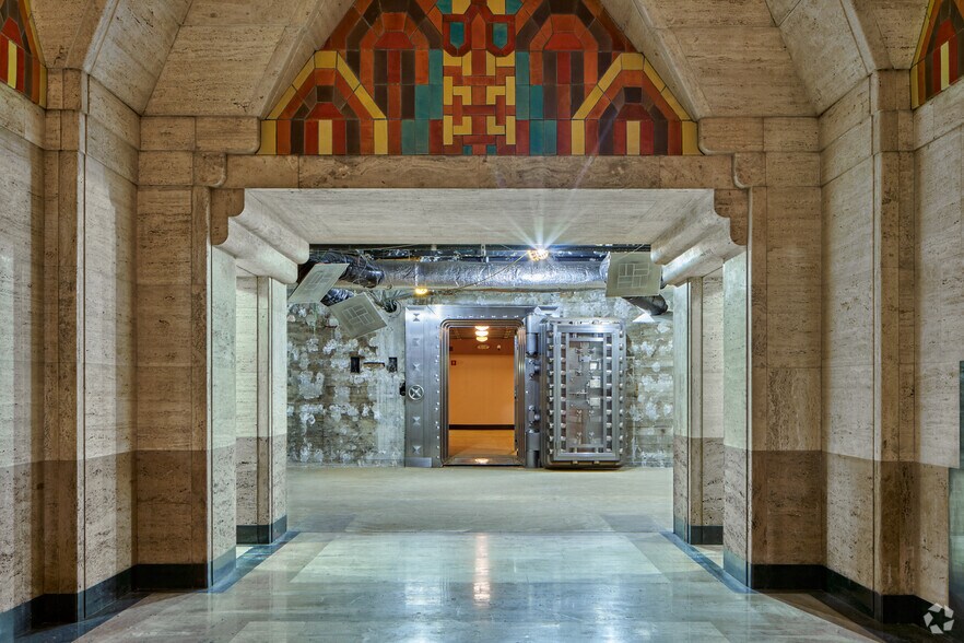 More Photos Of 500 Griswold St, Detroit Office For Lease