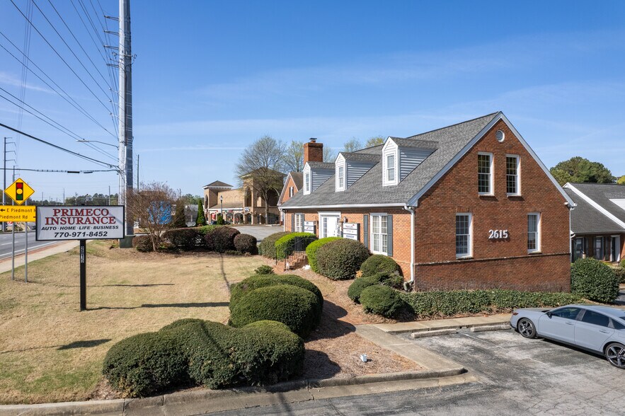 More Photos Of 2615 Sandy Plains Rd, Marietta Medical For Sale