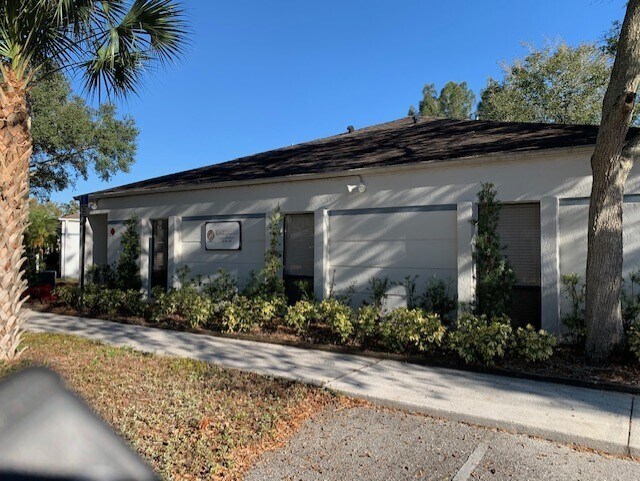More Photos Of 13309 Winding Oak Ct, Tampa Office For Lease