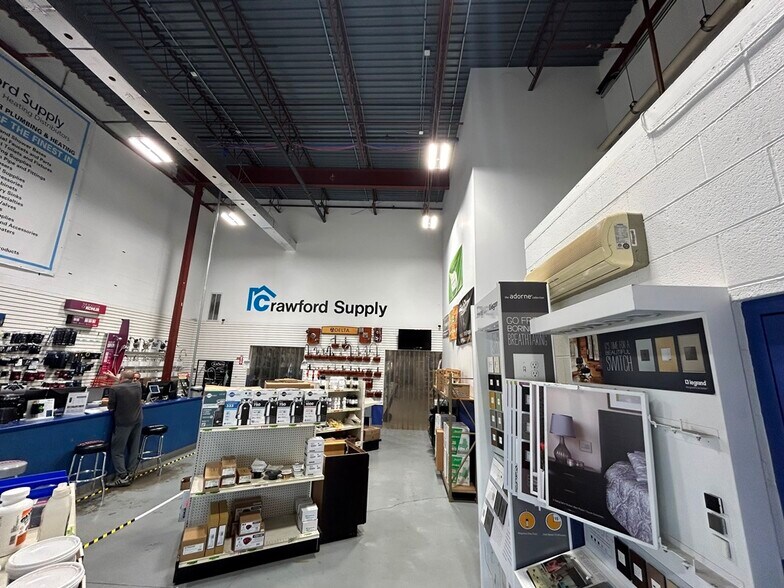 More Photos Of 8150 Lehigh Ave, Morton Grove Warehouse For Sale