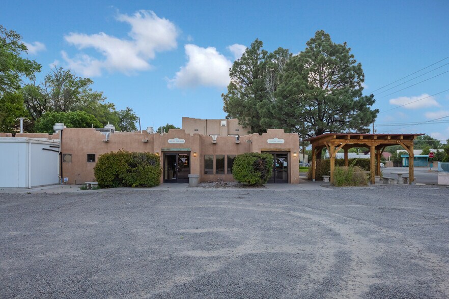 More Photos Of 8032 4th St NW, Albuquerque Restaurant For Sale