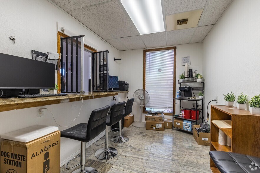 More Photos Of 320 Lee Ave, Bullhead City Apartments For Sale