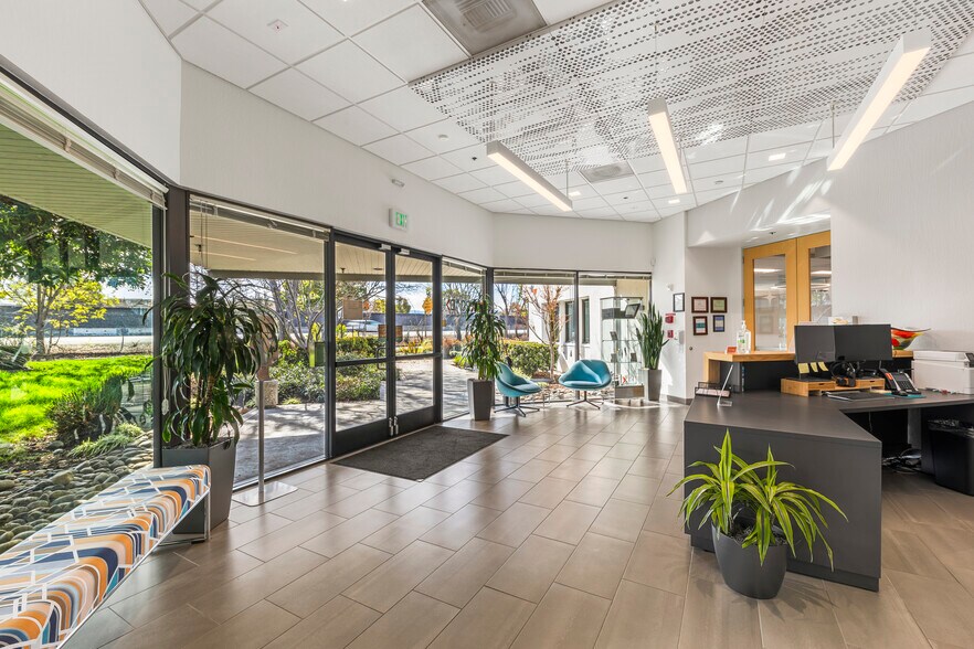 More Photos Of 1213 Innsbruck Dr, Sunnyvale Light Manufacturing For Lease