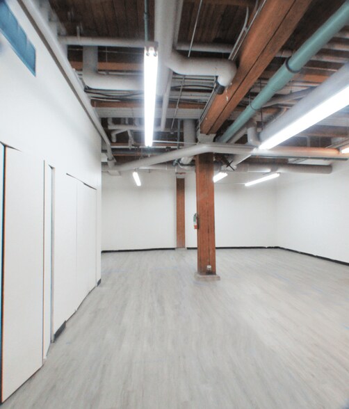 More Photos Of 1727 S Indiana Ave, Chicago Apartments For Lease