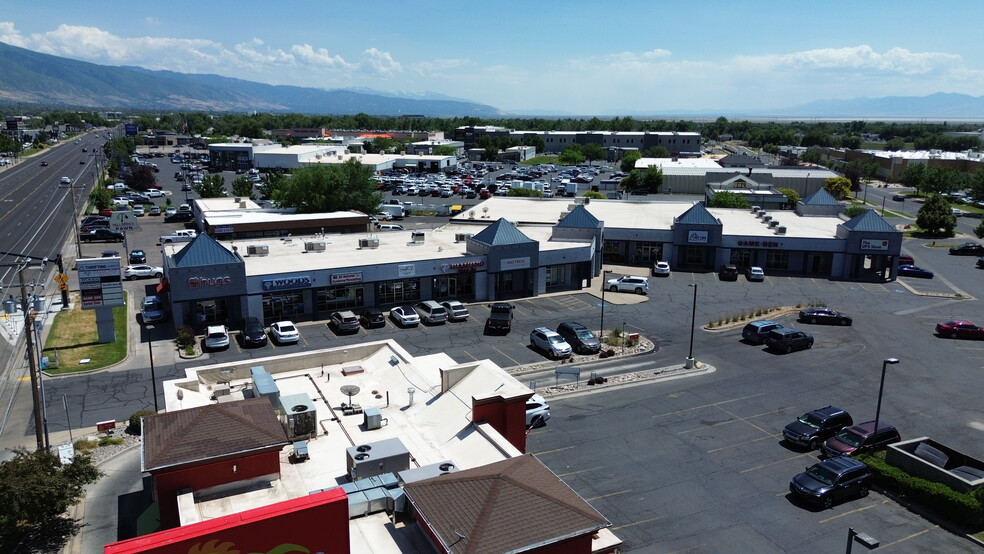 More Photos Of 701-721 N Main St, Layton Storefront For Sale