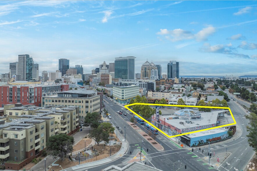 Primary Photo Of 2103 San Pablo Ave, Oakland Industrial For Sale