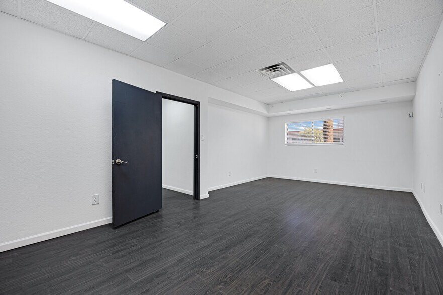 More Photos Of 394 N 3rd Ave, Phoenix Office For Sale