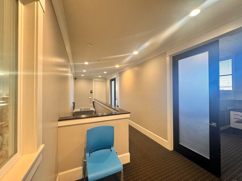 More Photos Of 426 E 1750 N, Vineyard Warehouse For Lease