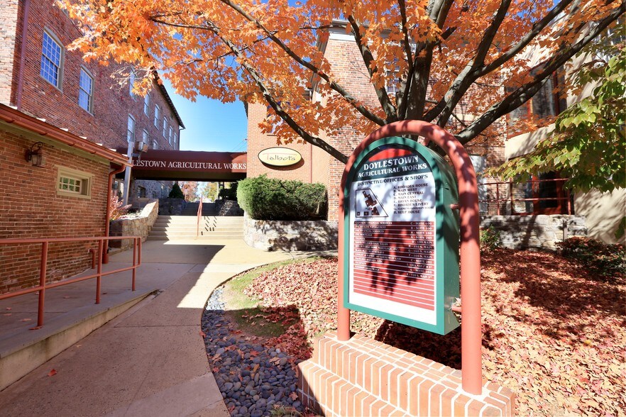 More Photos Of 100 S Main St, Doylestown Office For Lease