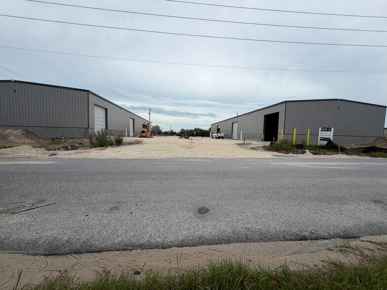 Primary Photo Of 0 Roam Ave, New Port Richey Unknown For Lease