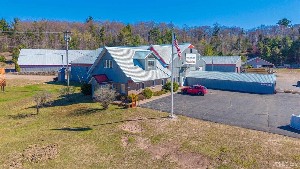 More Photos Of 9465 US Highway 41 S, Skandia Flex For Sale