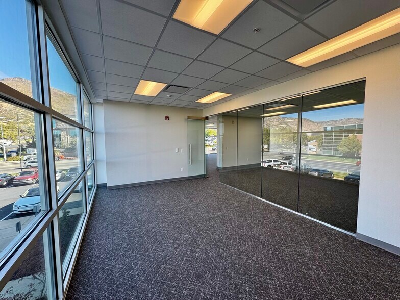 More Photos Of 4605 Harrison Blvd, Ogden Office For Sale