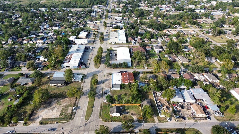 More Photos Of 5418 Gessner Rd, Houston Freestanding For Sale